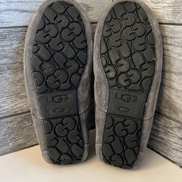 Ugg Ascot Mens Slippers, Size 9, Gray - Picture 5 of 5
